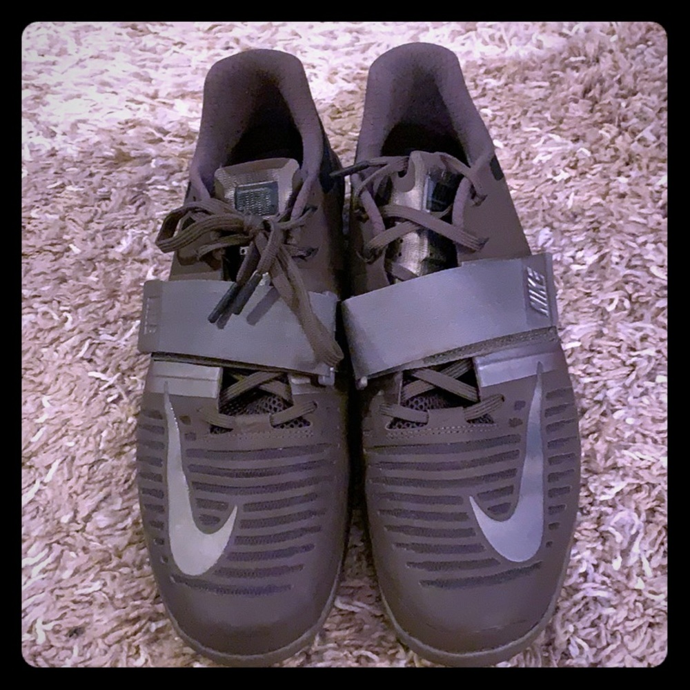 Nike Men’s Flywire Lifters.